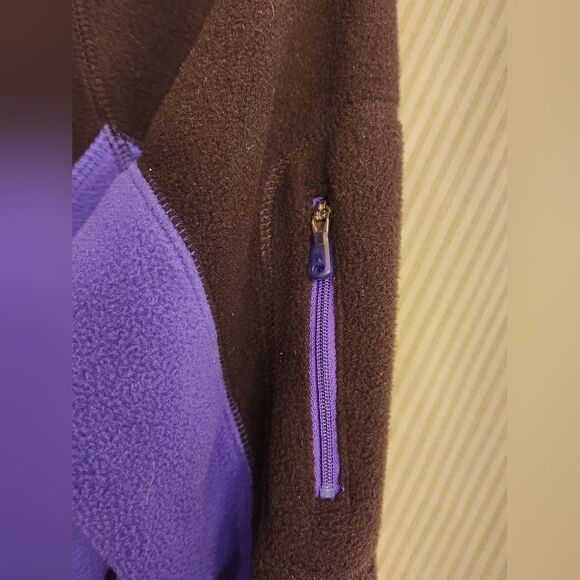 Tek Gear Black & Purple Athletic Jacket~ Full Zip~ Pockets & Media~ Size XL - Picture 7 of 7